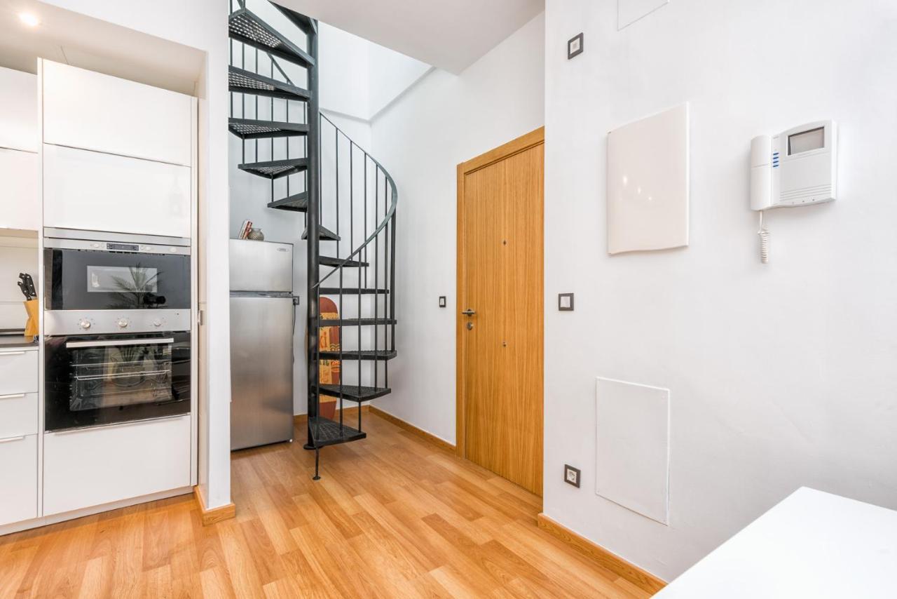 Ferienwohnung Atico Con Terraza Ac 1Hab En El Centro Y Piscina Comunitaria Málaga Exterior foto