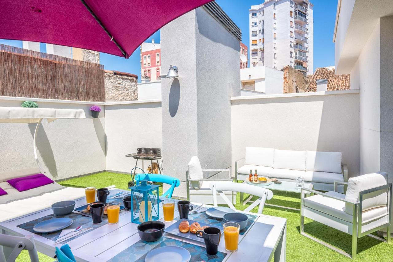 Ferienwohnung Atico Con Terraza Ac 1Hab En El Centro Y Piscina Comunitaria Málaga Exterior foto